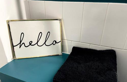 A2 HighTown Apartment, Steps from Luton Train Station - Foto 47