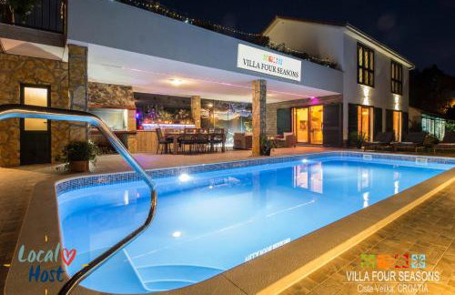 Villa Four Seasons, heated pool and 3 en-suite bathrooms - Foto 1