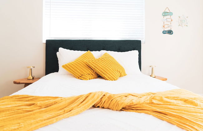 Modern Oasis - Photo 5