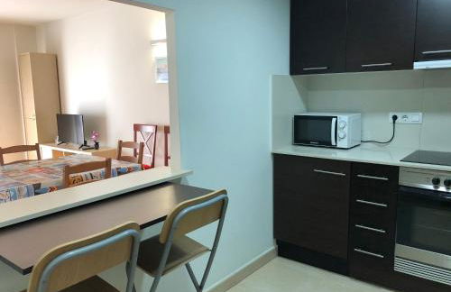 PIS AMB PARQUING AL CENTRE DE PALAMóS - Foto 8