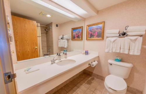 Studio 153 at Perfect Location w Pool & Hot Tub - Foto 10