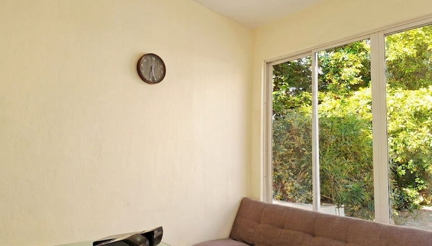 Costambar - Foto 2, Recepción