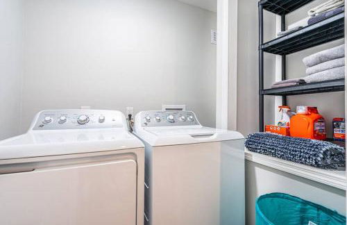 Fully stocked and spacious 2 Master Bdms, 2 min to medical district, LOCATION, COMFORT, LUXURY - Foto 30