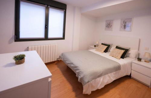 Your Central Base in Historic Tarazona - Photo 2