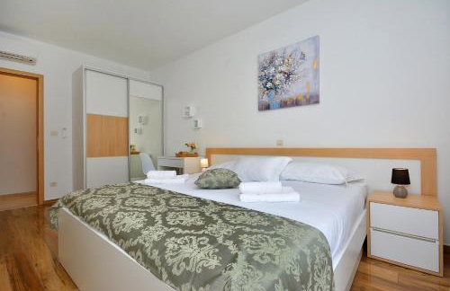 Villa Authentica with Heated Pool - Foto 33