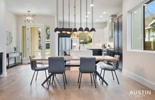 Luxurious Modernism with Private Hot Tub and Garage - Foto 19