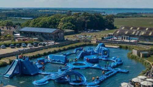 Poachers Lodge At Tapnell Farm - Foto 4