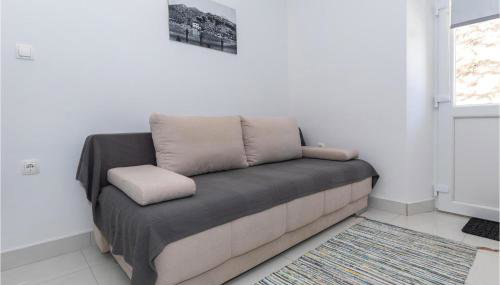 Cozy Home In Rogotin With Wifi - Foto 3