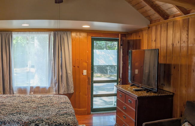 Hinckleys Dreamwood Cottages - Photo 18