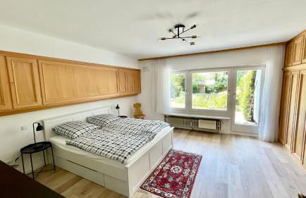 Large holiday apartment with sauna, terrace, garden and open fireplace - Foto 3