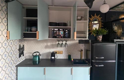 Casa Rural Alfoz, -Tiny house- con patio privado y barbacoa - Foto 43