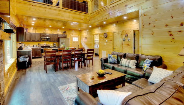Luxury 5bed/6ba Cabin: Theater, Pool Room, Hottub! - Foto 4, Habitación