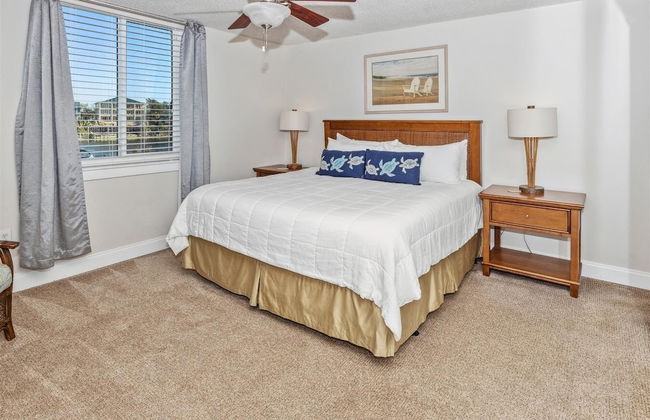 Dolphin Point 303A is a Cute 2 BR overlooking the Harbor by RedAwning - Foto 5