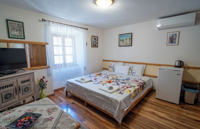 Studios Belvi - Photo 12