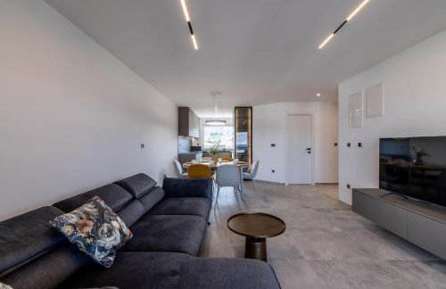 Bracera Luxury Apartments - Photo 25