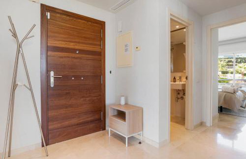 Luxury Apartment with Free Alcazaba Lagoon Access - Foto 15