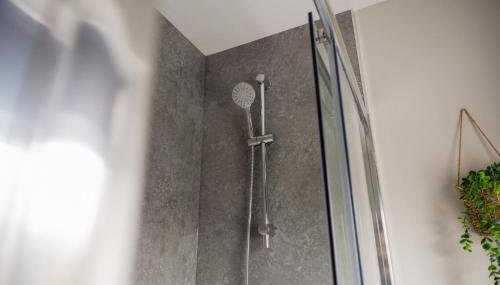 Boulby House 1 mile from TeesWorks - Foto 2, Shower