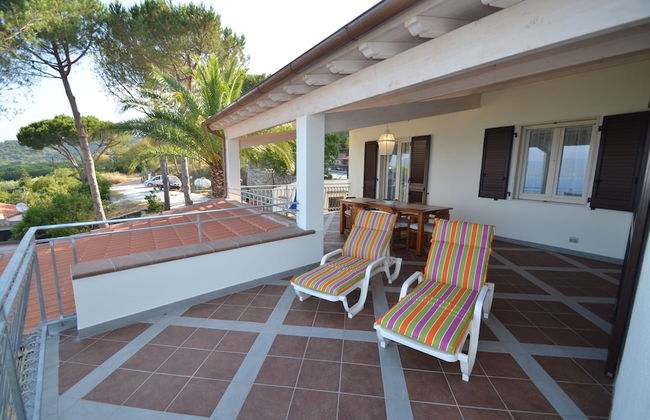 Rina Villa - Foto 14