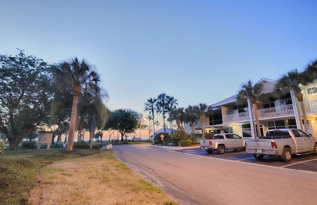 209 Little Harbor Inn - Photo 18