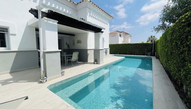 La Torre Golf 3-bed Villa- Pool, Hot Tub & Terrace - Foto 2, Imagen principal