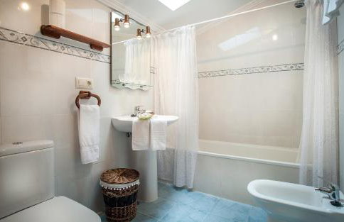 Apartamentos El Pradón de Santa Marina - Photo 51