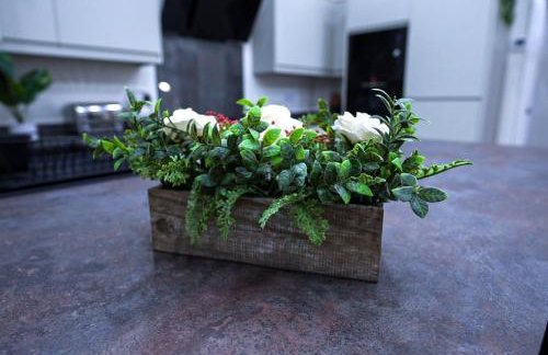 Cozy Charming Bungalow BRAND NEW - Photo 41