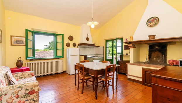 Farmhouse With Exclusive View Between Umbria and Tuscany La Godiola-albizia - Foto 5, Habitación