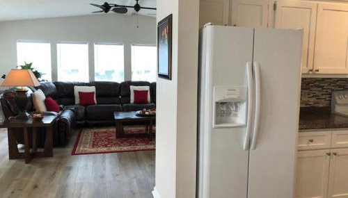 748P Z2b VILLAGE OF DEL MAR by REMAX Premier - Foto 2