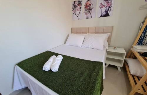 Kitnet404 central, com tv smart,linda vista para janela - Foto 14