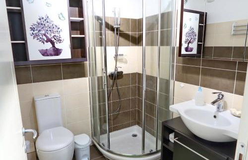 APPART CLIMATISE / TERRASSE A 2 MIN DE LA PLAGE - Foto 12