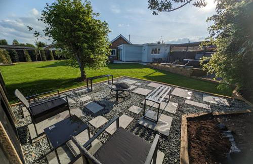 Hoot Hollow - Hot Tub Hideaway - Foto 21