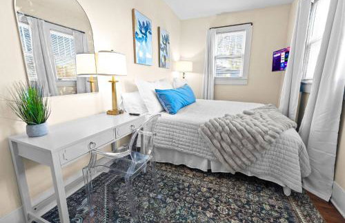 Southern Charmer *HOT TUB *Great Location DT UAB - Photo 7