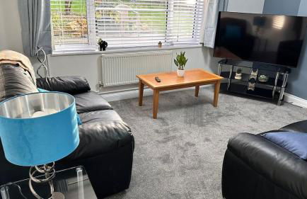 The Avenue - Photo 1