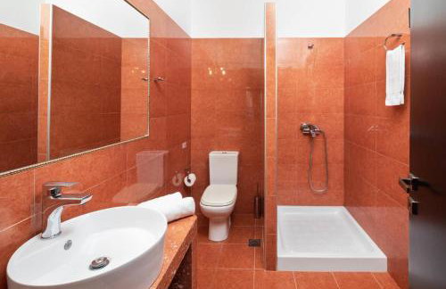 Anna Nissaki - Photo 40