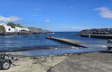 Inside The Sea - Photo 18