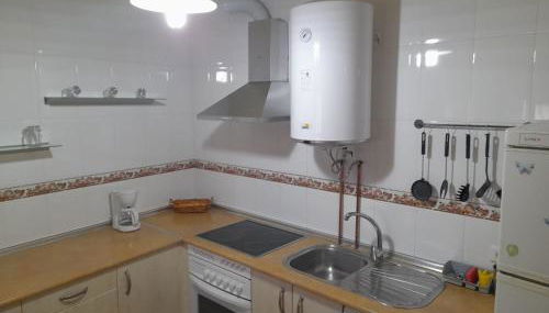 Alojamiento Castelar - Photo 5