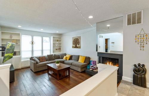 Pet-Friendly Beach Getaway, Relax by the Bay! - Foto 48