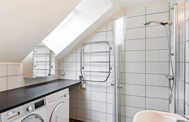 6 Person Holiday Home in Kode - Foto 4