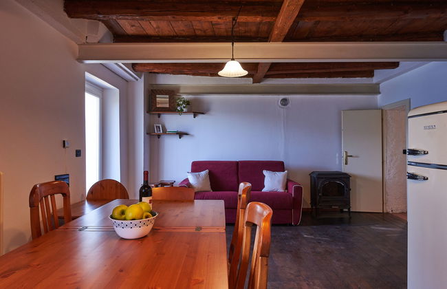 2 bedroom Apartment in Bellano with garden and terrace - Photo 12