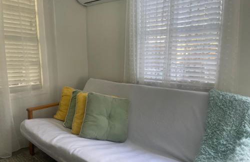 Convenient and Private Downtown 1BR Near Beach - Foto 22