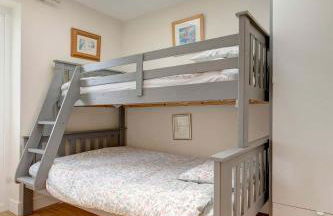 Beautiful Barn Stunning Views Parking & Garden - Photo 19