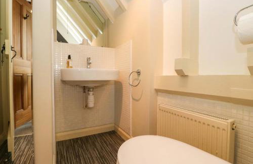 School Cottage - Photo 43