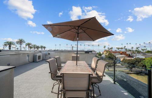 Rooftop Home With Ocean View & Private Parking - Foto 37