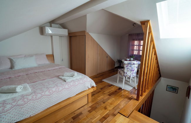 Studios Belvi - Photo 24