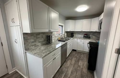 The Bullpen All Star Baseball Rentals - Foto 3