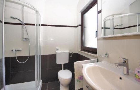 Three-Bedroom Holiday Home In Rebici - Foto 25