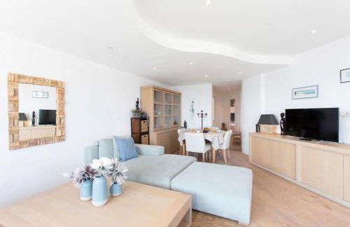 A16 - 2BDR Sea View - City Center - Parking & Terrace - Foto 8