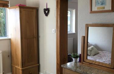 East Hillerton House - Foto 16