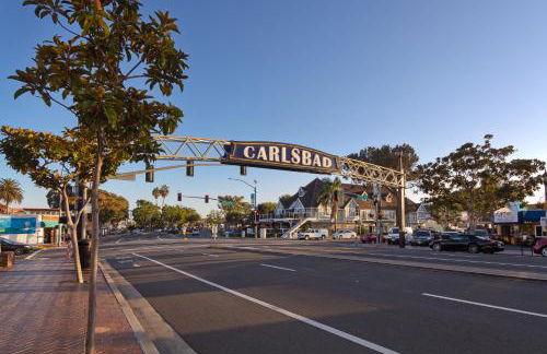 90 Walk Score, Steps to Beach, Dining - Foto 31