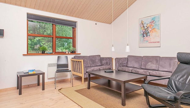 8 Person Holiday Home in Skals - Photo 3